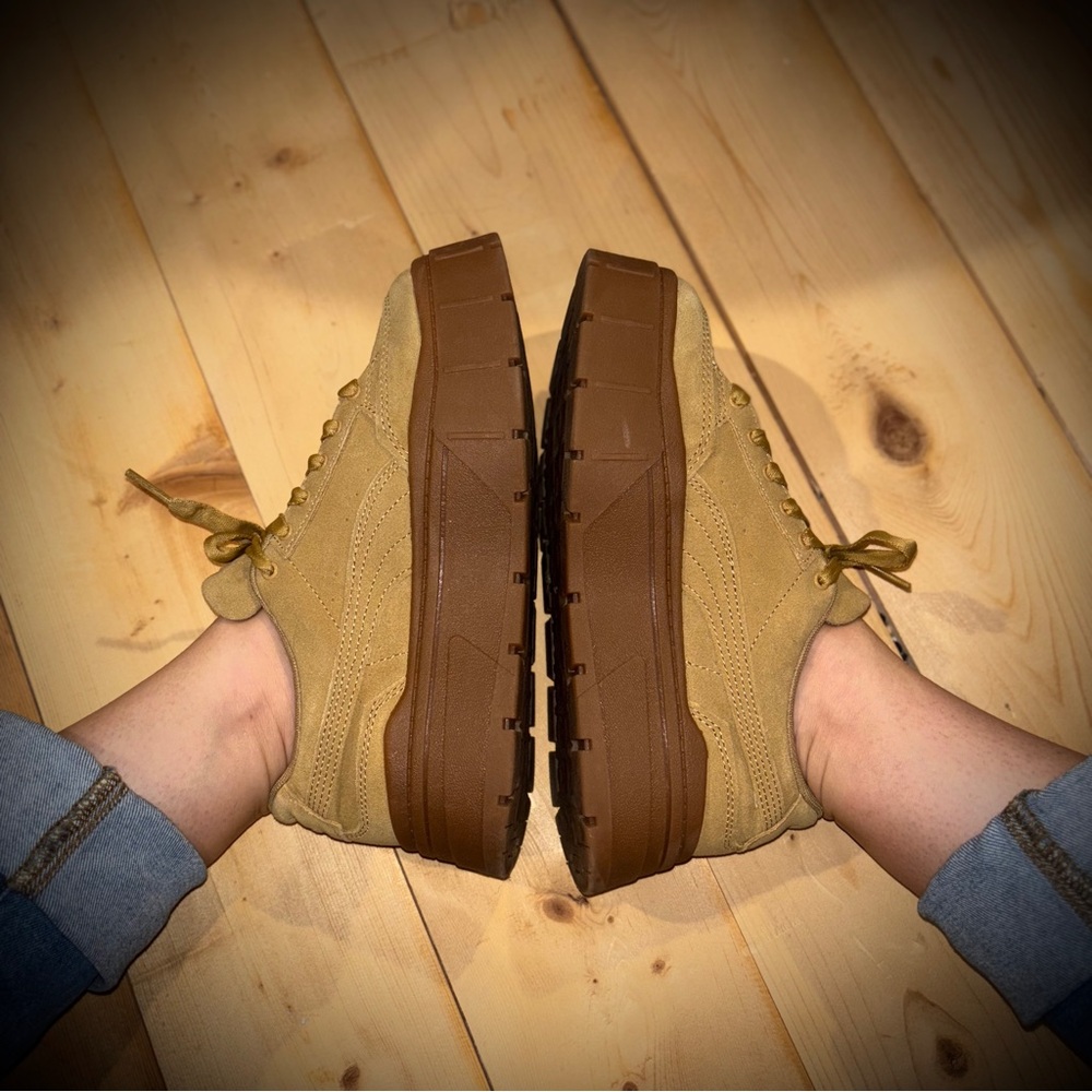 EUC Puma Mayze Stack Suede Platform Sneakers Sz 7.5 - Picture 7 of 17